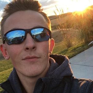 Meet your Posher, Gavin